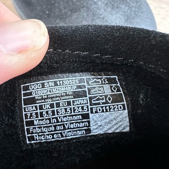 UGG Josefene Cuff Suede Bootie in Black Size 7.5 NEW - Picture 7 of 11